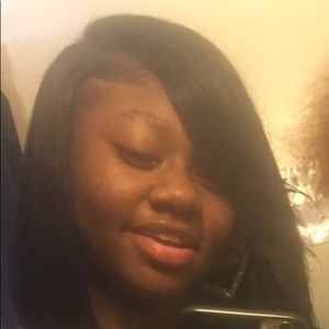 Meet your Posher, Myrae